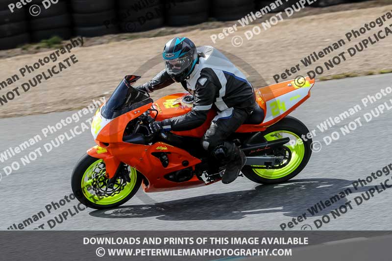 enduro digital images;event digital images;eventdigitalimages;lydden hill;lydden no limits trackday;lydden photographs;lydden trackday photographs;no limits trackdays;peter wileman photography;racing digital images;trackday digital images;trackday photos